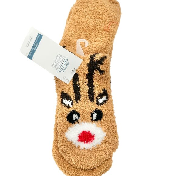 Christmas Gift Basket Set Reindeer Themed Socks Towel Plush Toy Woven Basket - Picture 8 of 13